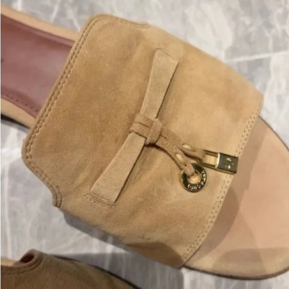 Loro piana Women's Tan Slide Sandals Size 39